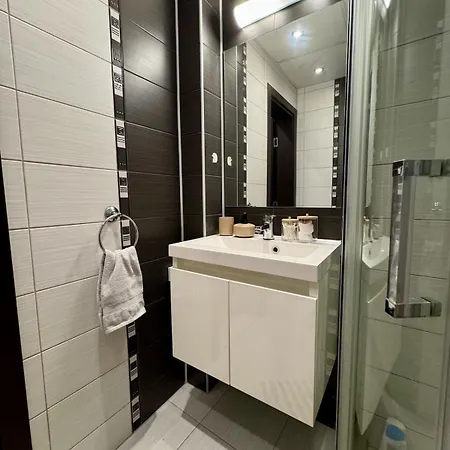 Spacious And Stylish Near The Center * Варна